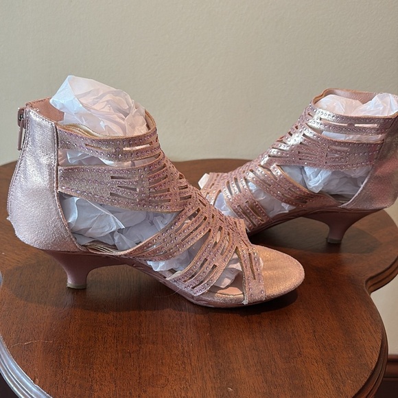 Dream Pairs   Big kids/small women sparkle strappy dress shoes comfy stable Sz 5 - Picture 8 of 16